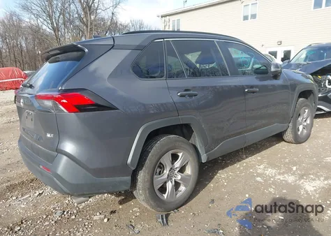 2025 Toyota Rav4 Xle z USA, uszkodzony, nr VIN 2T3W1RFV5SW390980